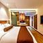 James Joyce Coffetel Shijiazhuang the Mixc Jinyuan Tower Airport Bus