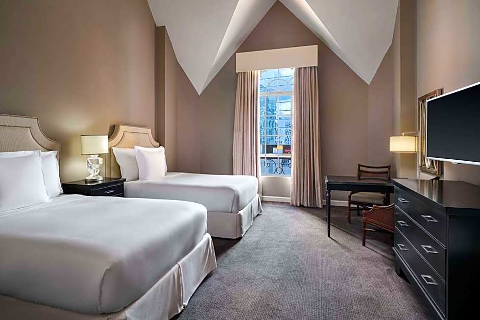 Bristol Panama, a Registry Collection Hotel