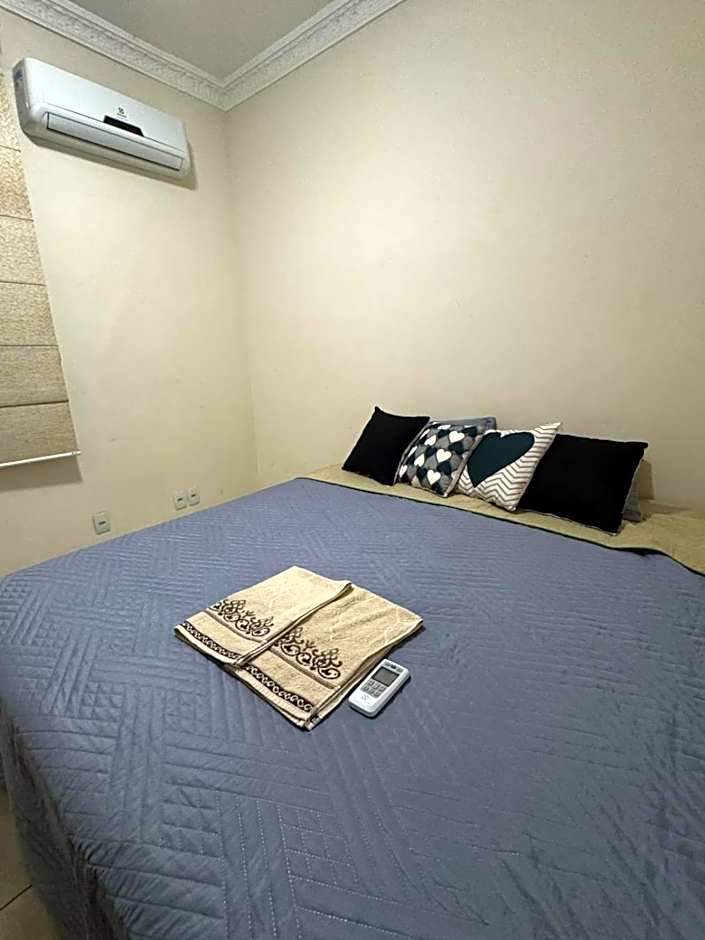 Apto confortável e completo em Copacabana- 2 quartos com split e wifi