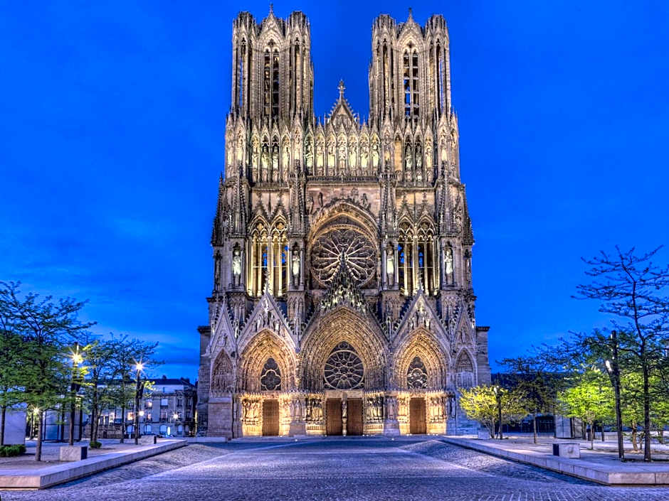 FASTHOTEL Reims Est - Taissy