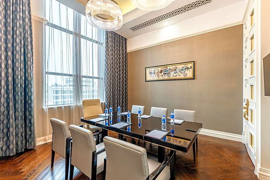 Crowne Plaza Zhengzhou By IHG