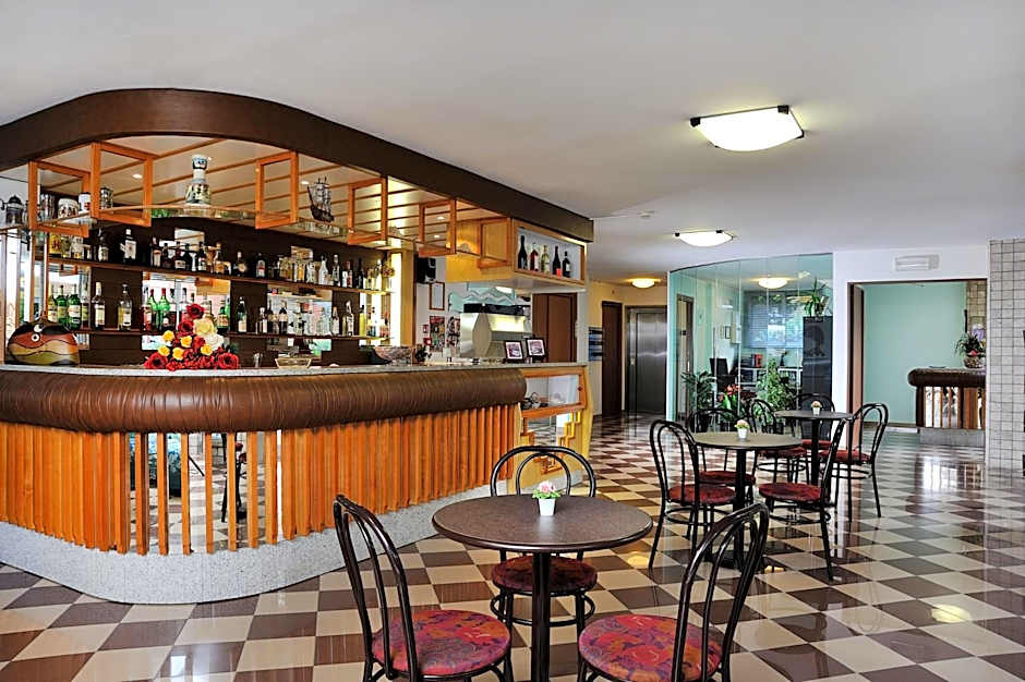 Hotel Atis