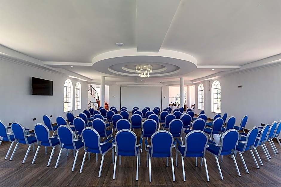 Comfort Gardens Sweetwaters