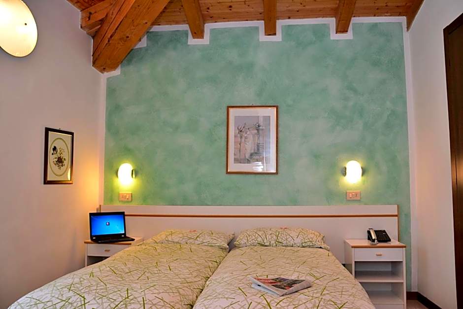 Stella D'Oro - Hotel & Apartments