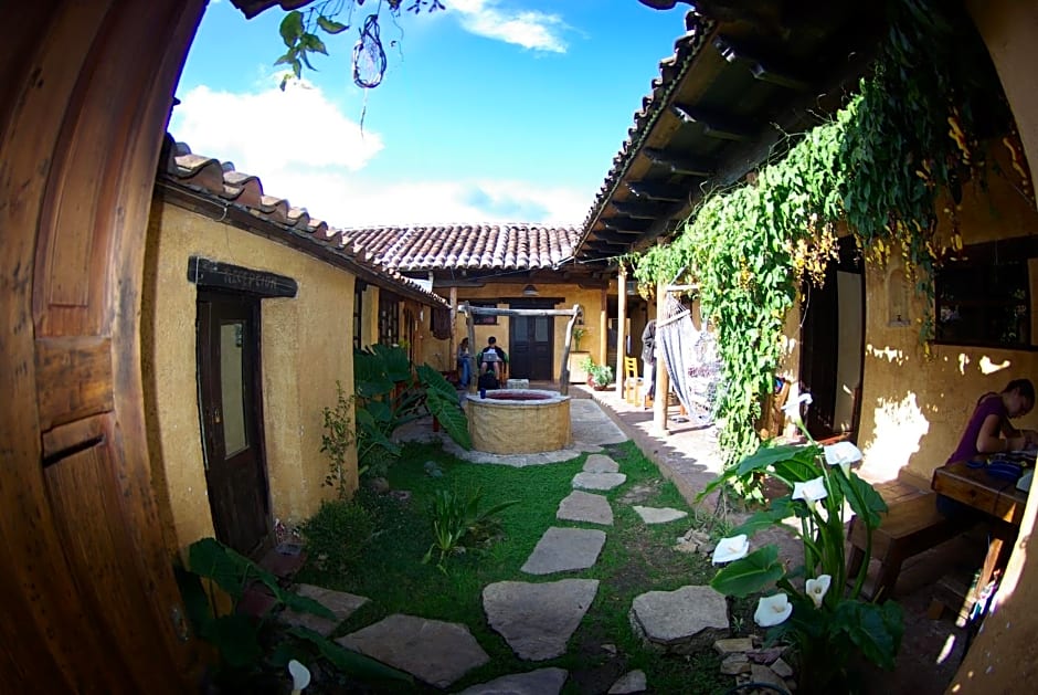 Posada del Abuelito (Hostel)