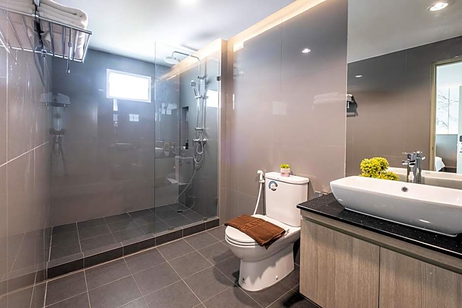 The Airport Courtyard Suvarnabhumi Airport