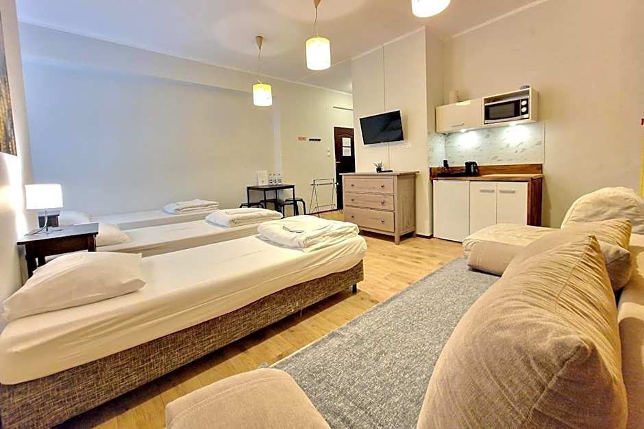 Hostel Helvetia - Private Rooms in City Center