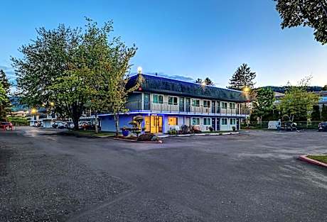 Motel 6-Issaquah, WA - Seattle - East