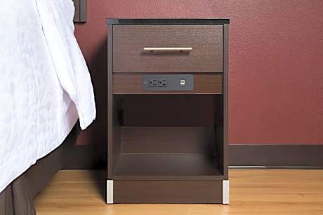 Deluxe Room with Two Double Beds Smoke Free