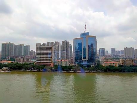 Deluxe Twin Room with River View