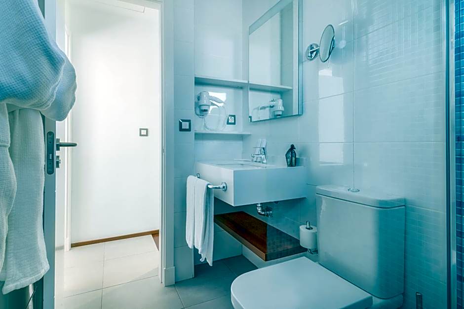 Hotel LIVVO Los Calderones - Adults recommended