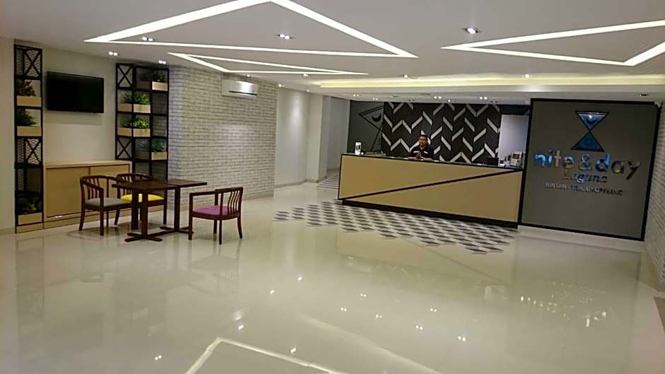 Nite and Day Laguna - Bintan