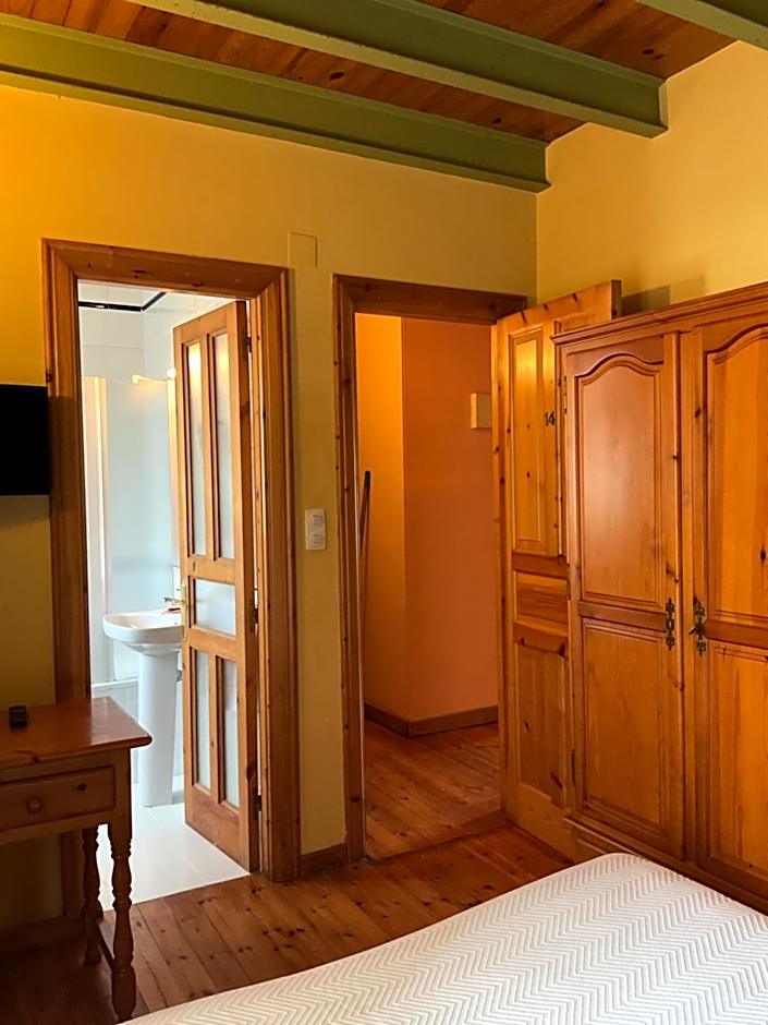 Hotel Cuevas Del Mar