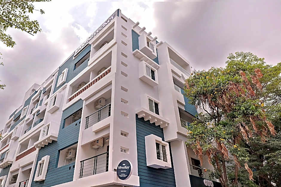 Silverkey Executive Stays 77218 Kattigenahalli – Bangalore, MN