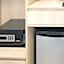 Helen Fin Inn & Apartment by WH