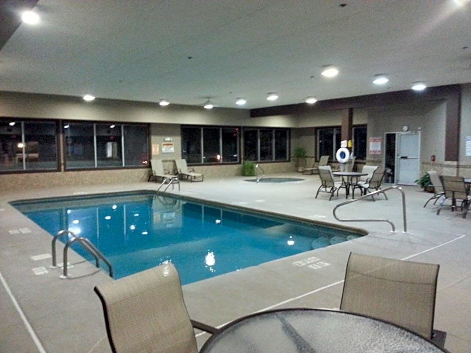 Country Inn & Suites by Radisson, Sidney, NE