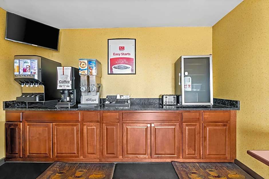 Econo Lodge Fredericksburg near I-95