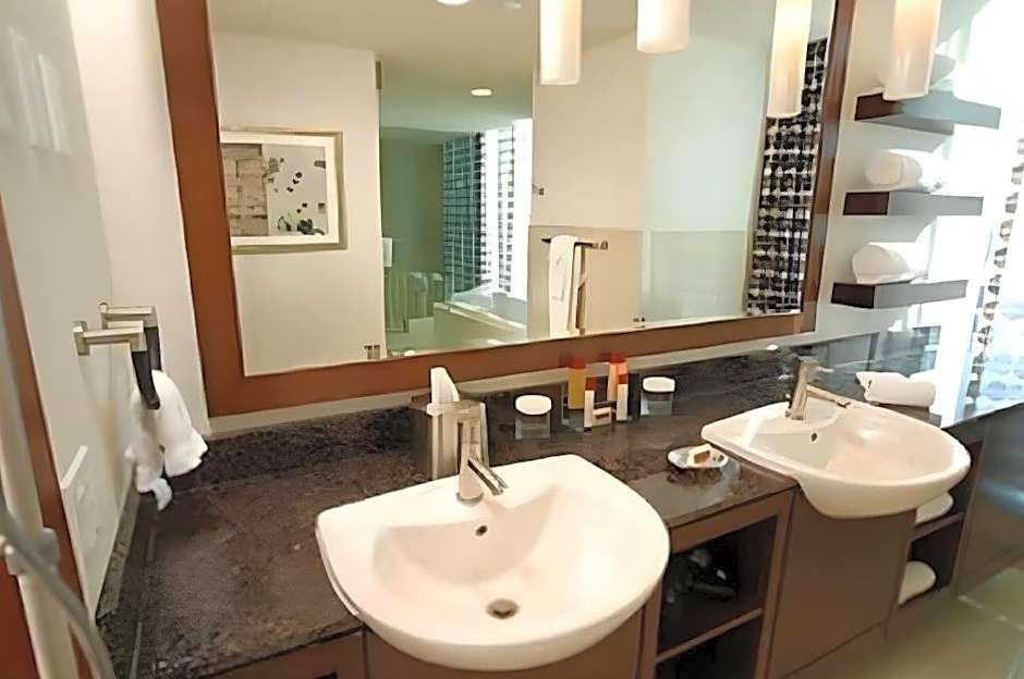 Hollywood Casino-Hotel at Greektown