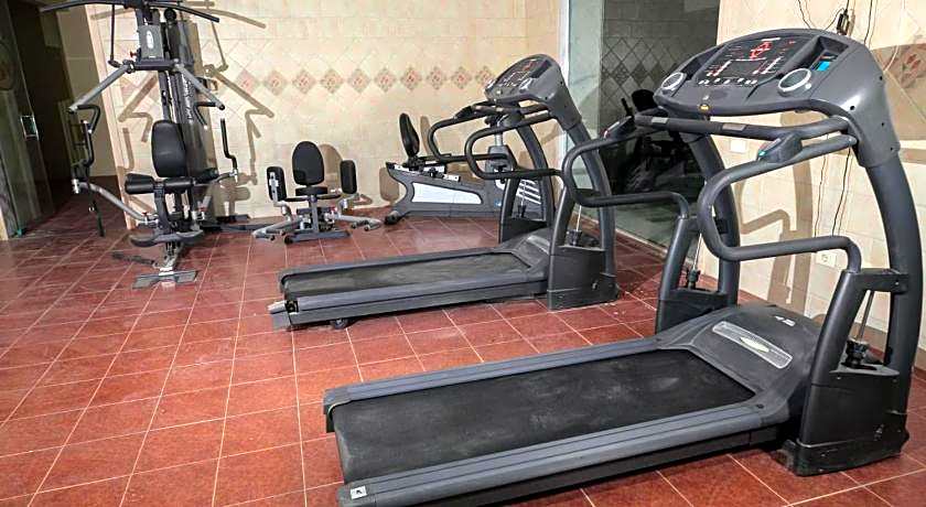 The Villa 604 Powered by look