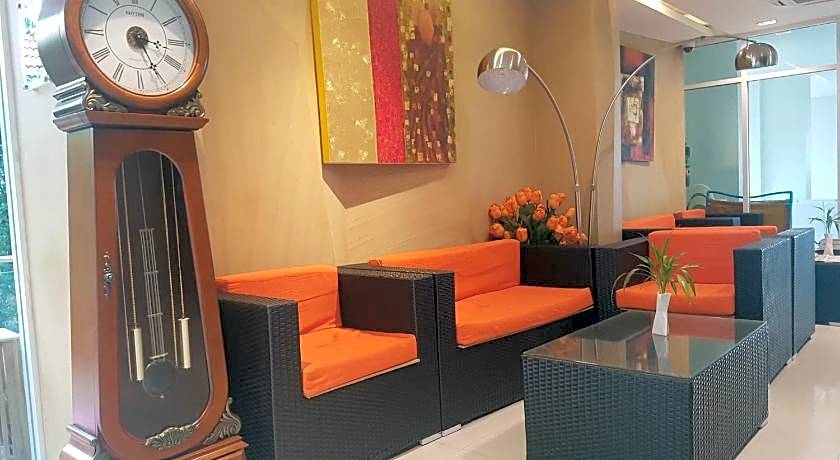 Kavinburi Green Hotel