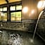 Atsugiiiyama Onsen Motoyu Ryokan