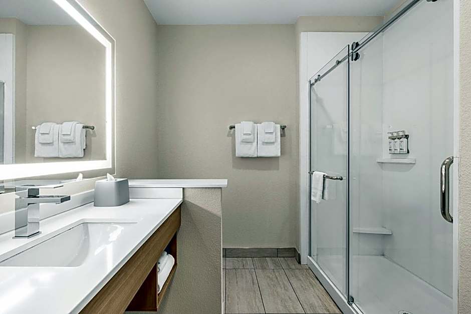 Holiday Inn Express & Suites - Phoenix West - Tolleson By IHG