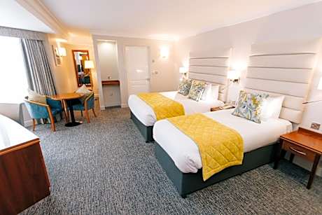 Superior Double & Single Bedded Room with Sea View