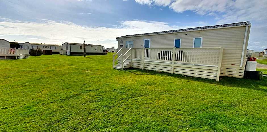 The Burrows Holiday Caravan, Seal Bay