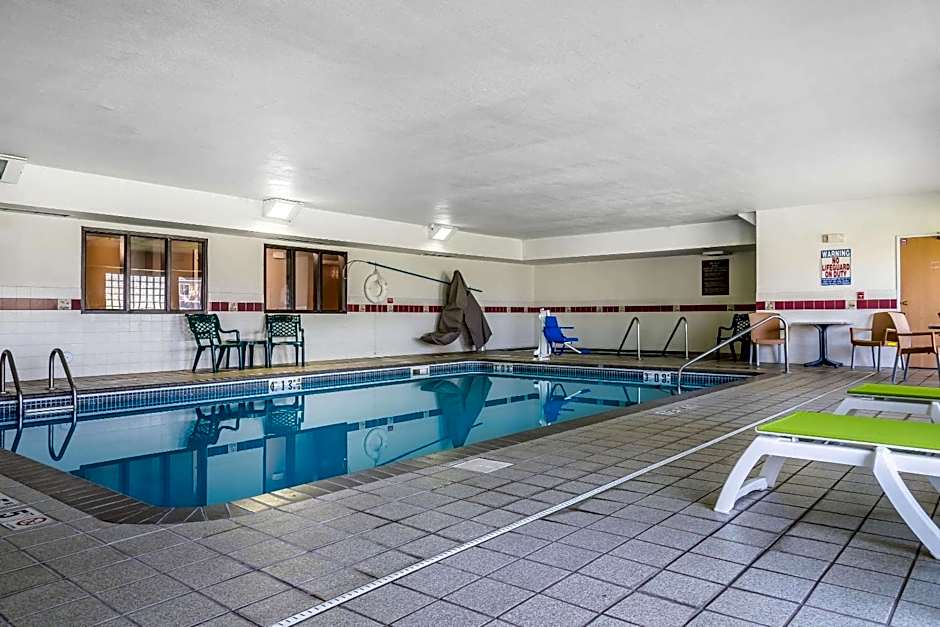 Country Inn & Suites by Radisson Stillwater, MN