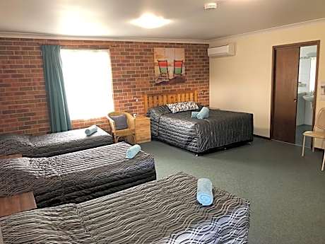 Superior Family Room