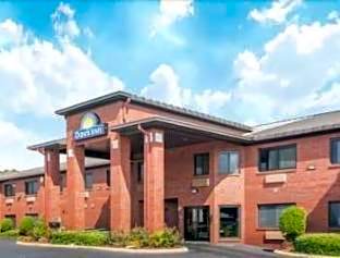 Deluxe Queen Room with Two Queen Beds - Non-Smoking