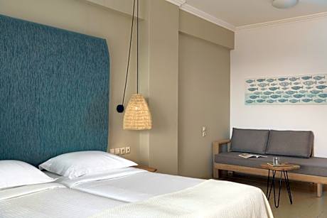 Junior Suite with Mountain View Private Pool (min. Age 8 Years Old)