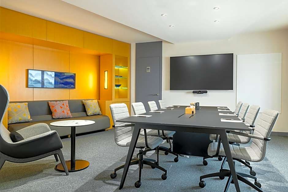 Sheraton Paris Charles de Gaulle Airport Hotel