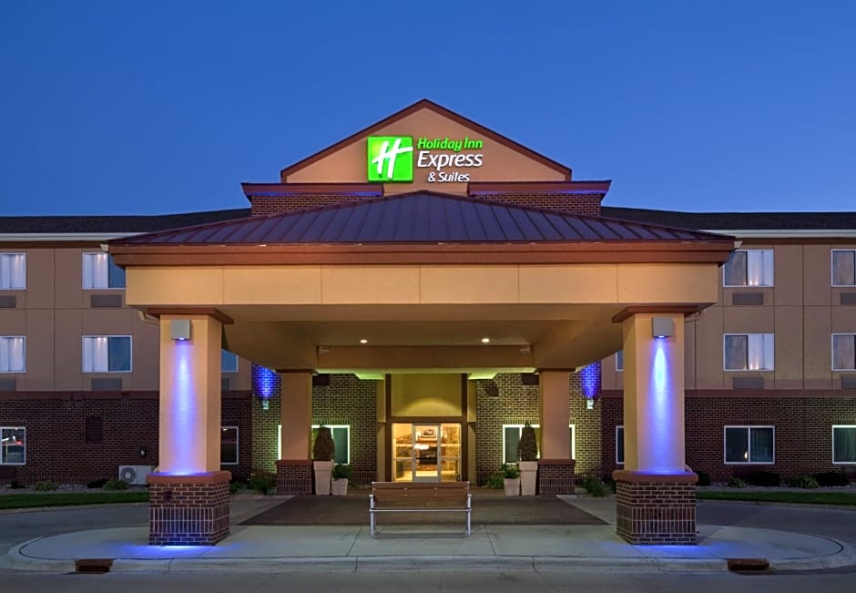 Holiday Inn Express Hotel And Suites Aberdeen