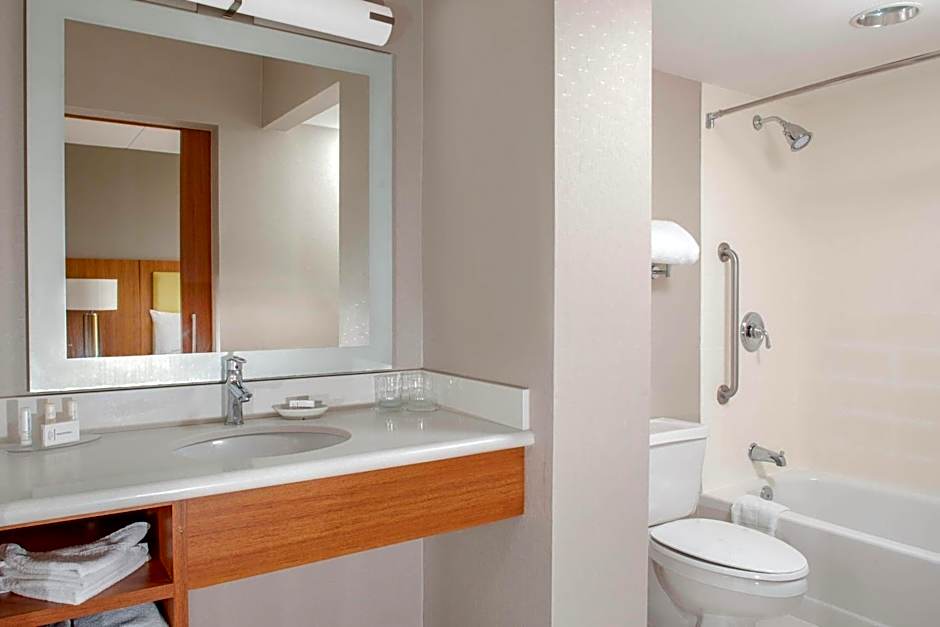 SpringHill Suites by Marriott Cincinnati North/Forest Park