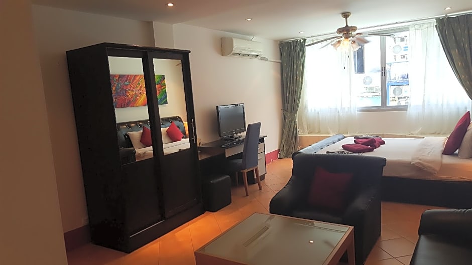 Aquarius Gay Guesthouse and Sauna