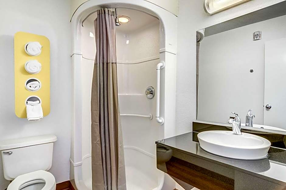 Motel 6 Fort Collins, CO