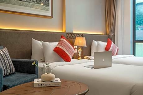 Deluxe Double With City View