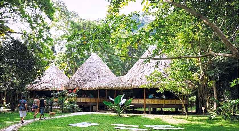 Barefoot At Havelock-Havelock Island