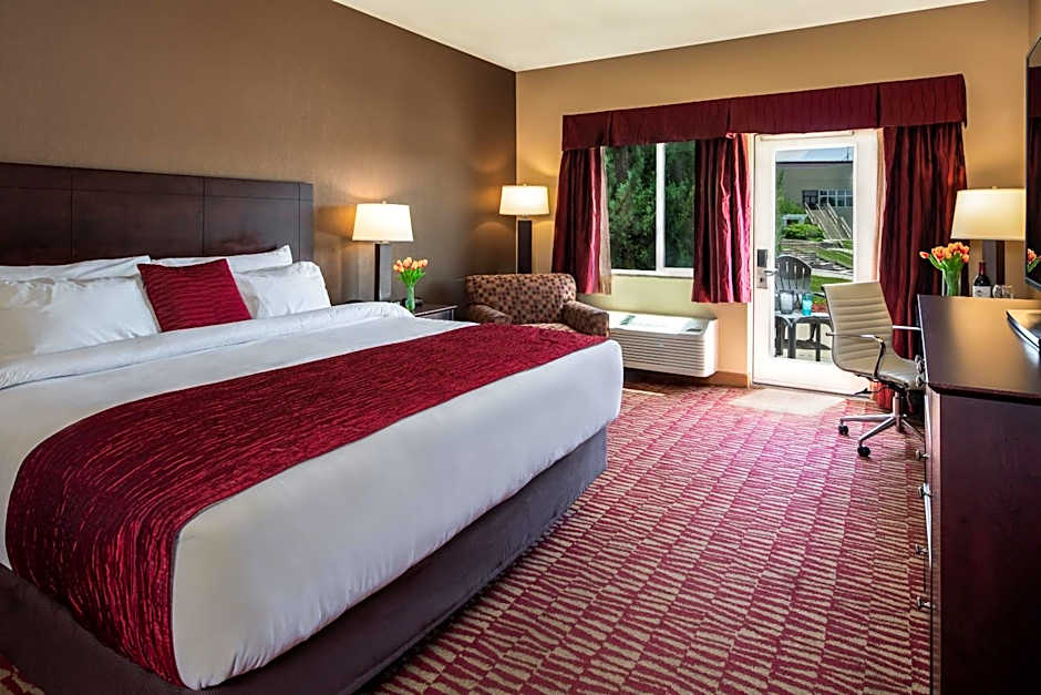 Lakeside Hotel Casino