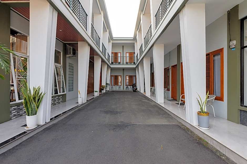 Urbanview Hotel Brodam's Pematang Siantar by RedDoorz