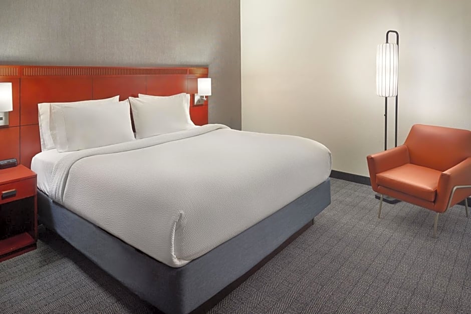 Courtyard by Marriott Charlottesville