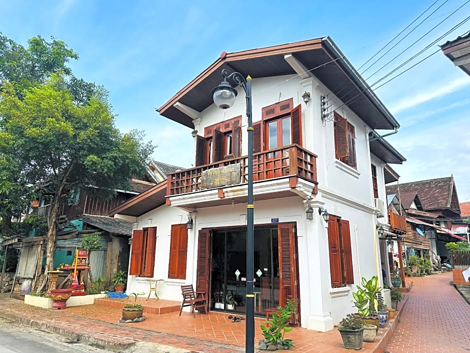 Villa Phonethip Mekong Riverside