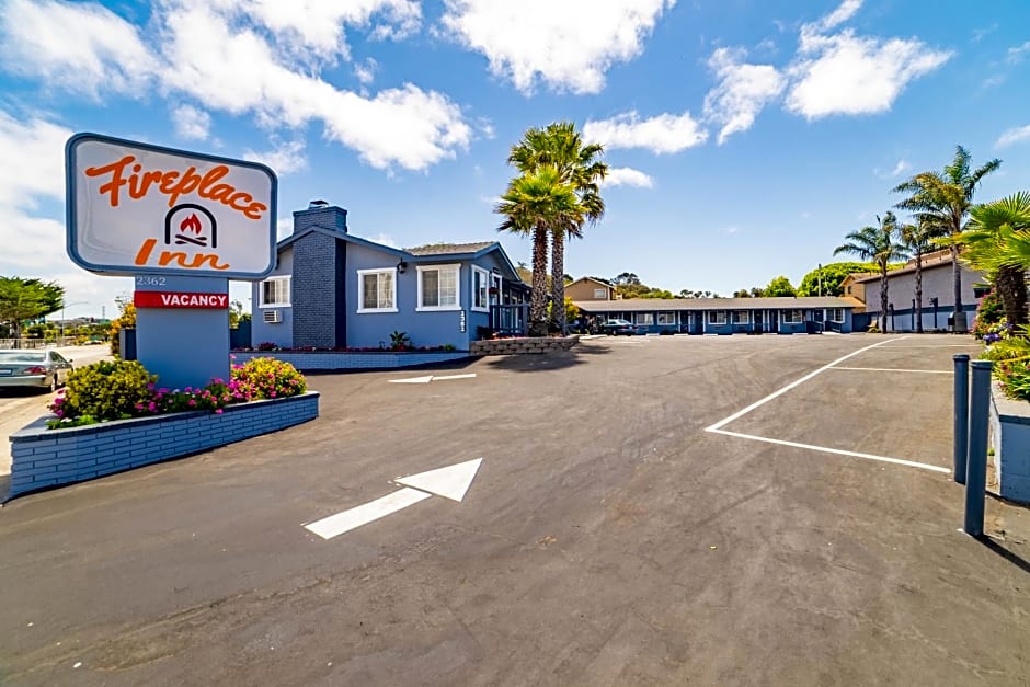 The Monterey Fireplace Inn