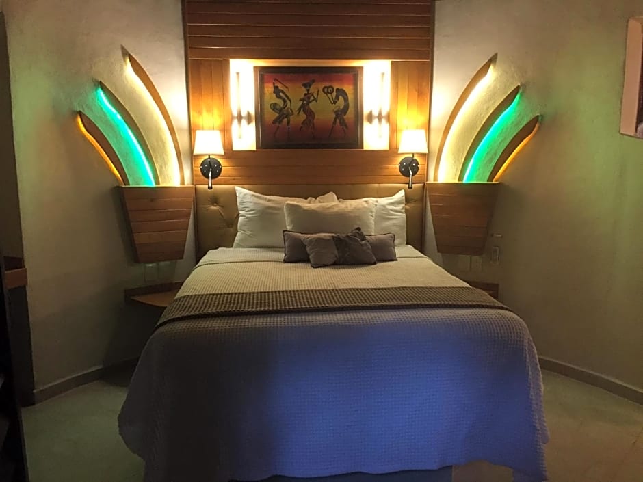Cocos Cabañas Playa del Carmen Adults Only
