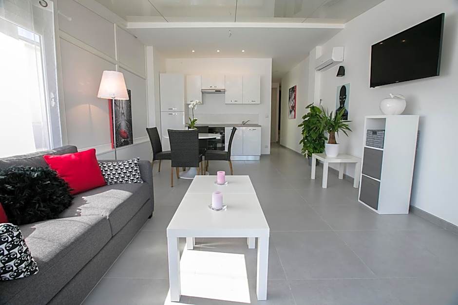 Le Grand Large Bord de Mer Hotel & Appartements