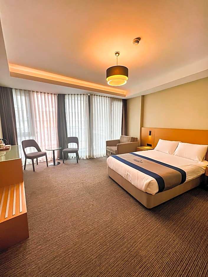 Triada Hotel Karakoy
