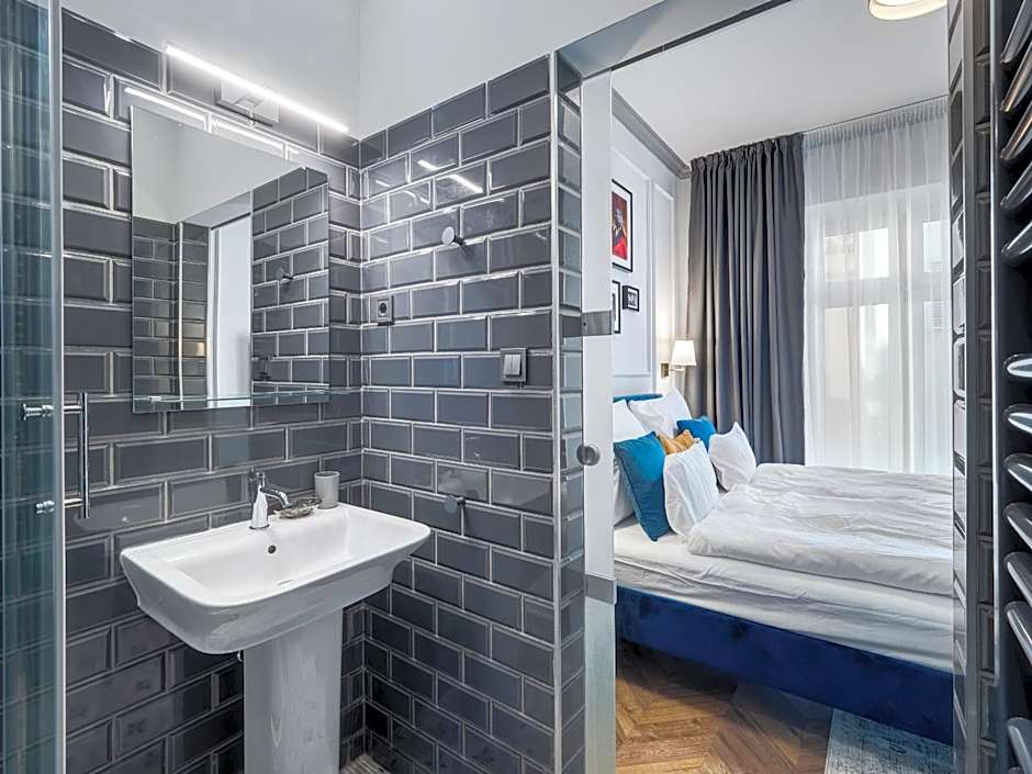 A22 Boutique Suites