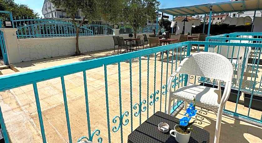 Enjoy Hotel