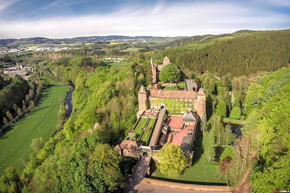 Hotel und Restaurant Burg Schnellenberg